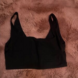 Lulu top size 2-4 super cute top